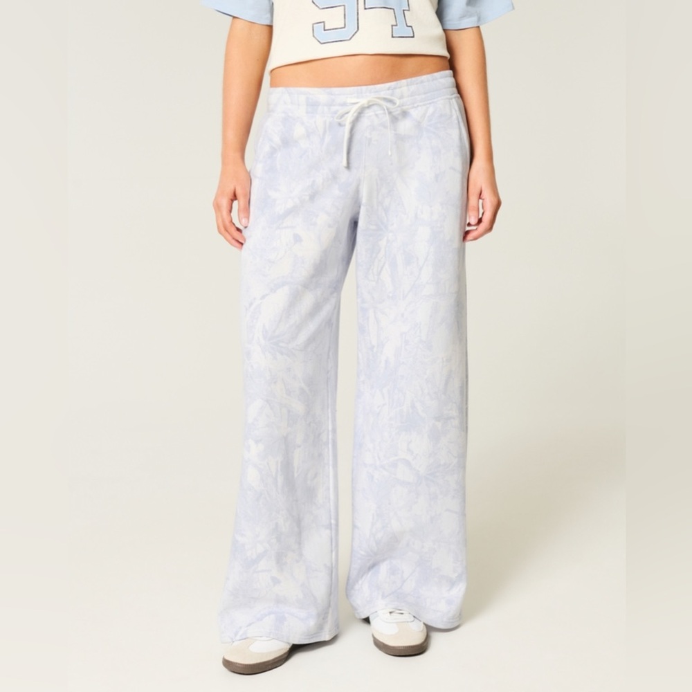 NWT Hollister Blue Camo Baggy Sweatpants size Medium Long M